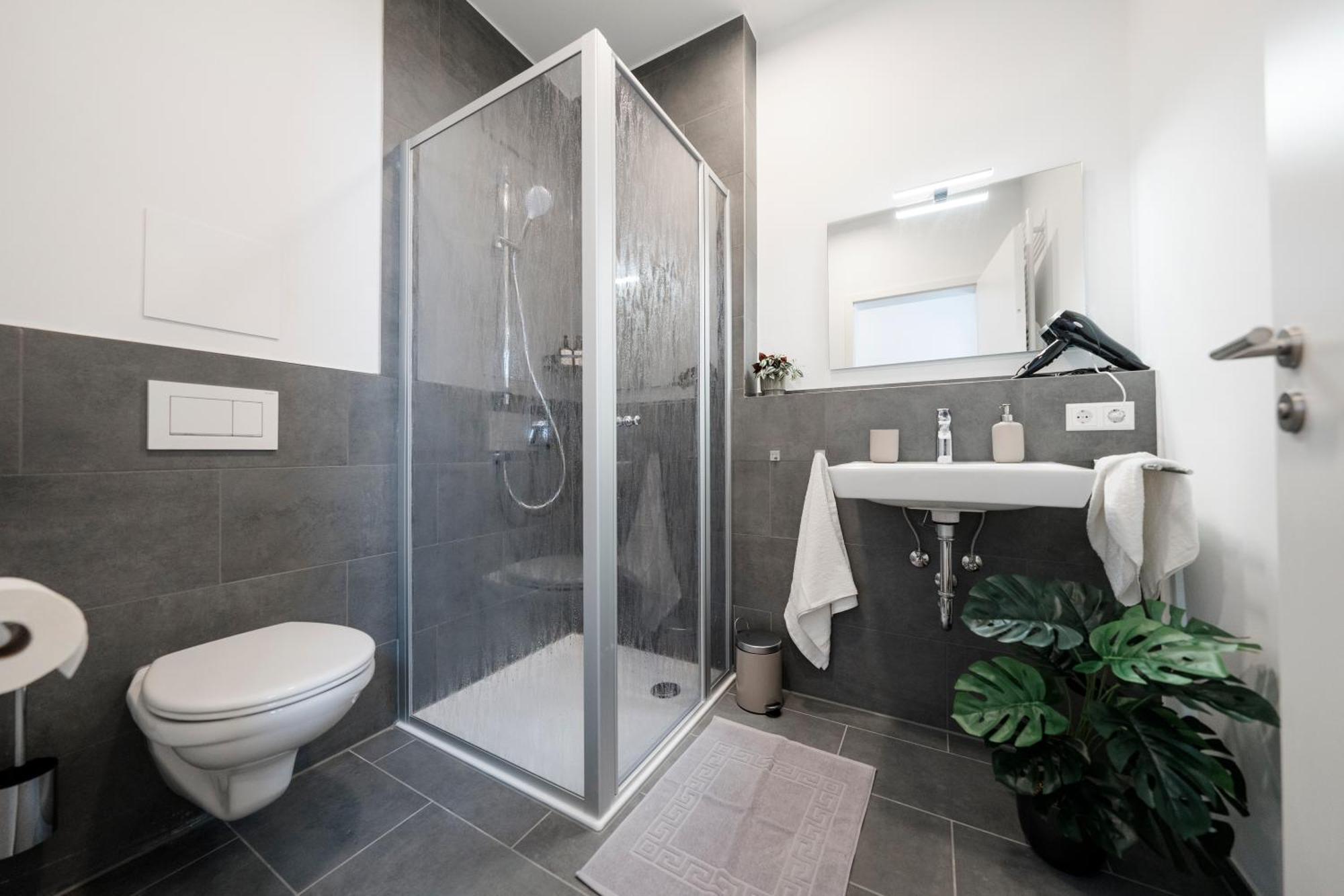 Kocasa-Apartments 01, City-Center Boeblingen, Stellplatz, Balkon, Waipu-Tv エクステリア 写真