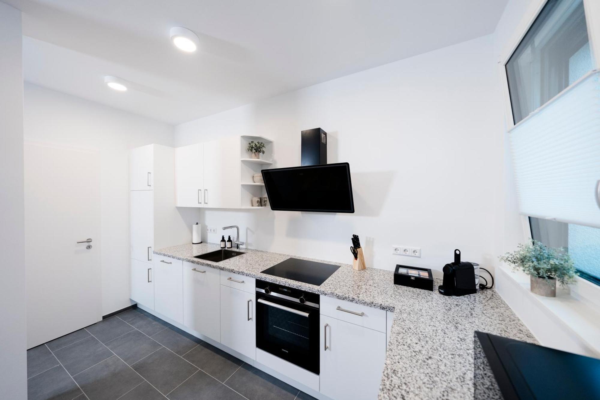 Kocasa-Apartments 01, City-Center Boeblingen, Stellplatz, Balkon, Waipu-Tv エクステリア 写真