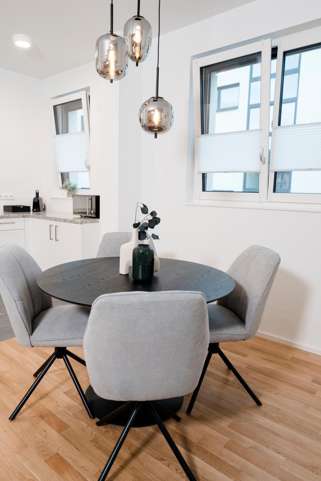 Kocasa-Apartments 01, City-Center Boeblingen, Stellplatz, Balkon, Waipu-Tv エクステリア 写真